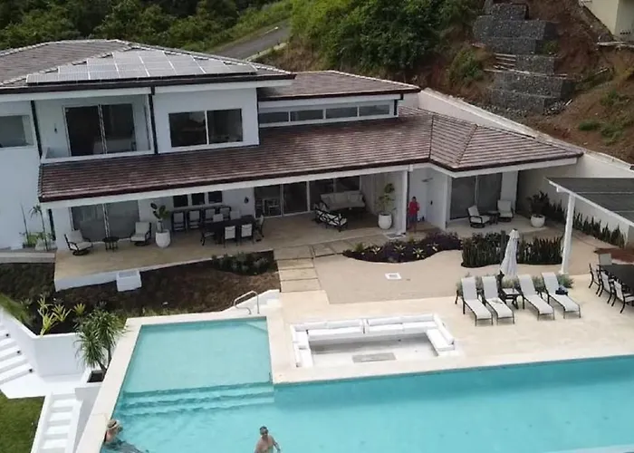 Сasa de vacaciones Casa Ayla A - Stunning 5br Ocean View House & Infinity Pool In Flamingo