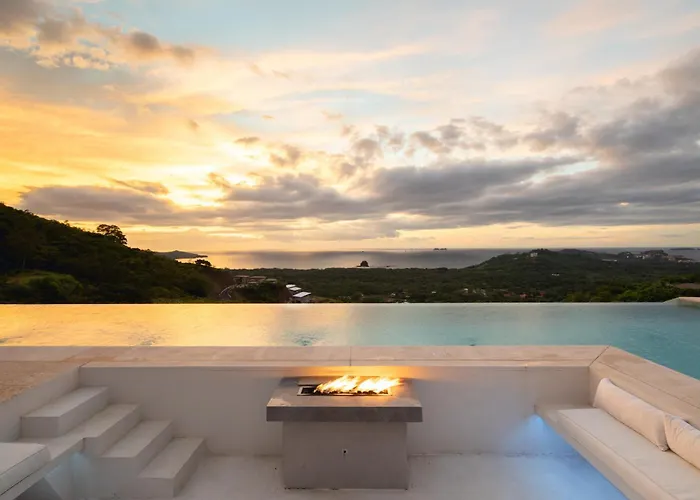 Casa Ayla A - Stunning 5br Ocean View House & Infinity Pool In Flamingo Сasa de vacaciones *