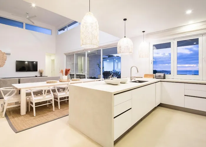 Сasa de vacaciones Casa Ayla A - Stunning 5br Ocean View House & Infinity Pool In Flamingo